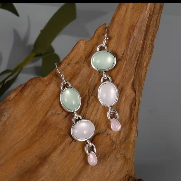 New moonstone drop dangle earrings - Picture 2 of 4